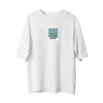 Almond Blossom - Oversize T-Shirt