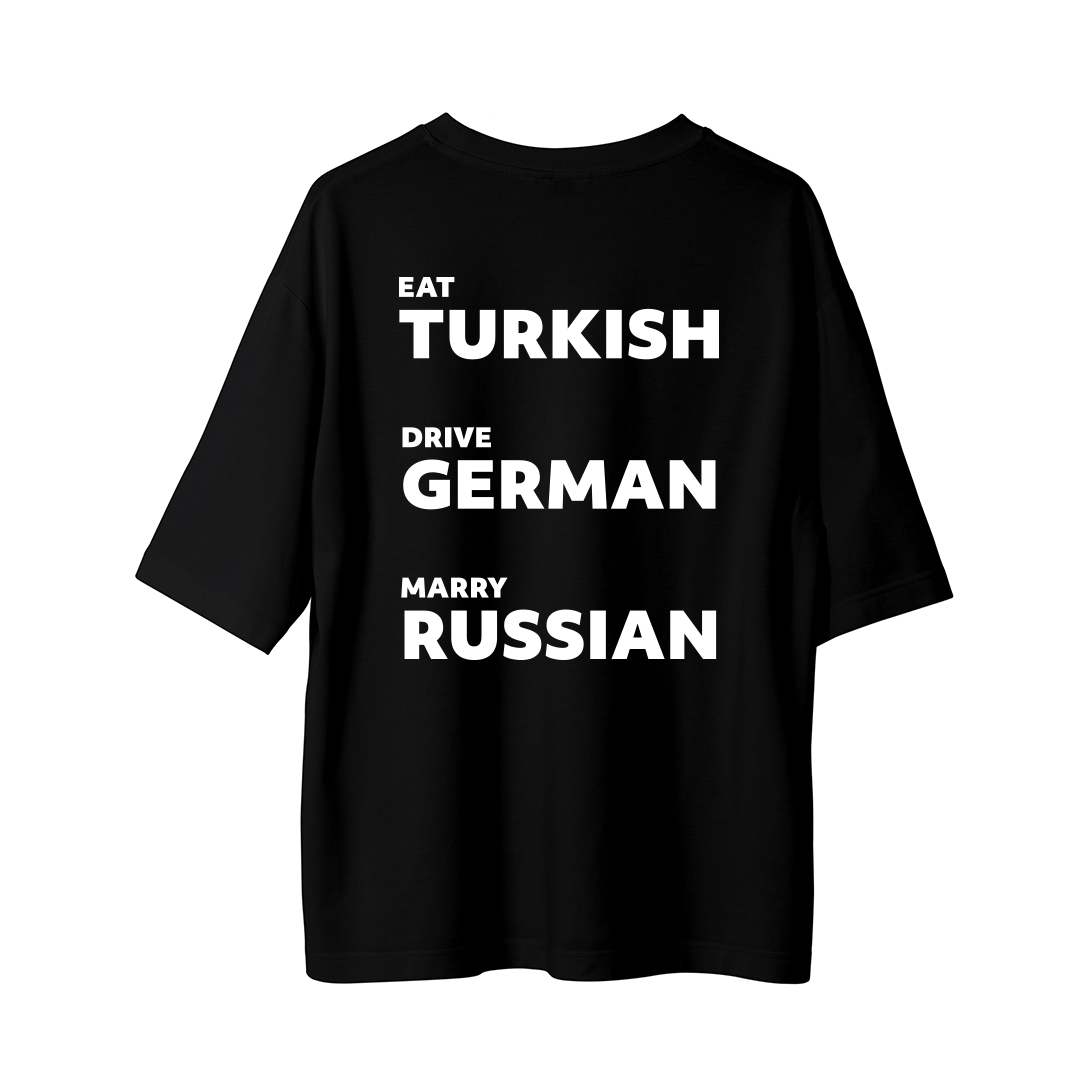 Marry Russian - Oversize T-Shirt