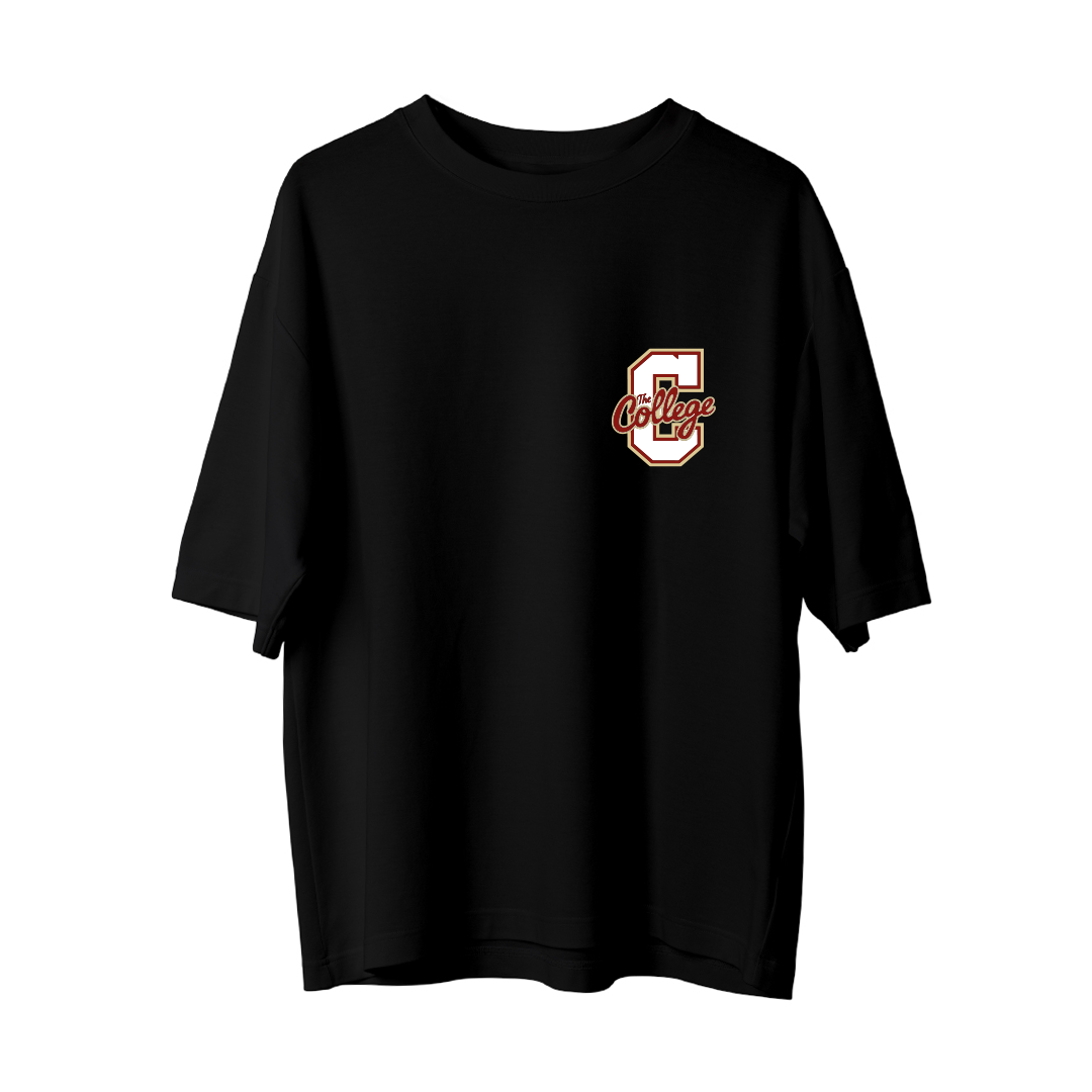 College - Oversize T-Shirt