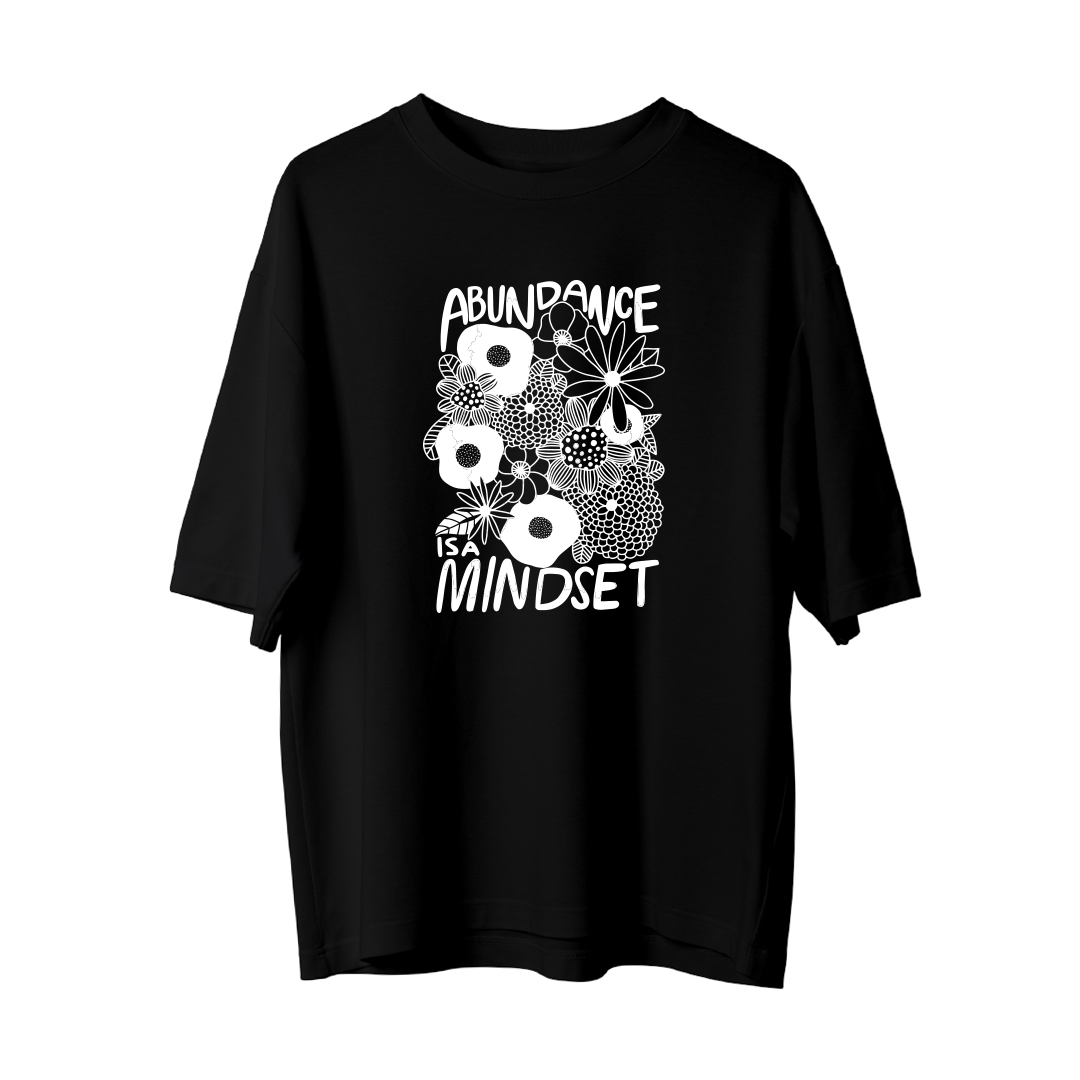 Abundance - Oversize T-Shirt