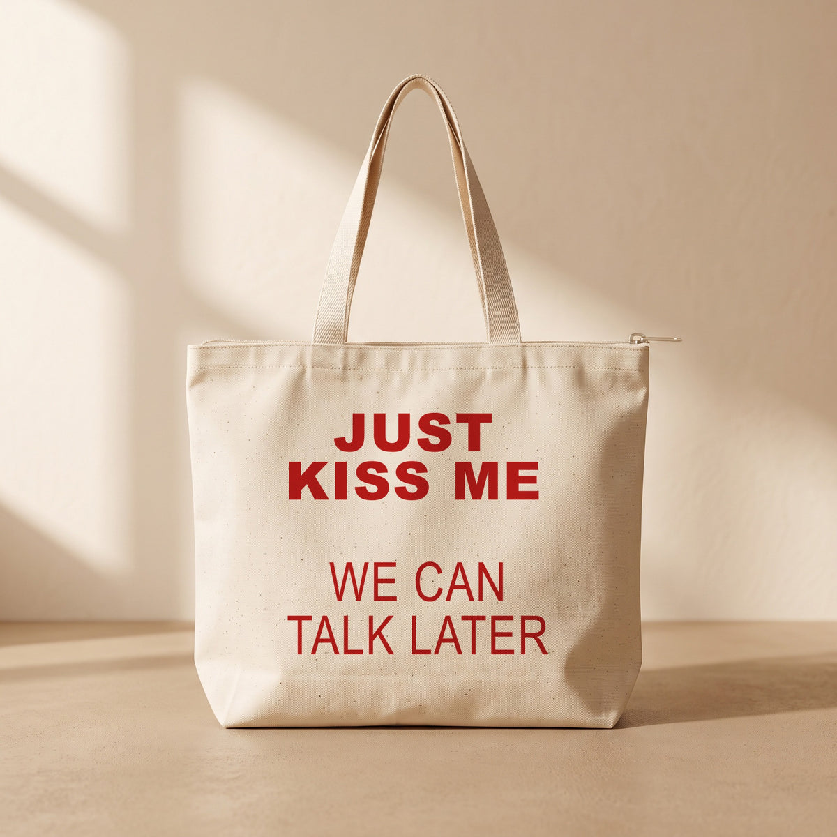 Just Kiss Me - Fermuarlı Tote Bag