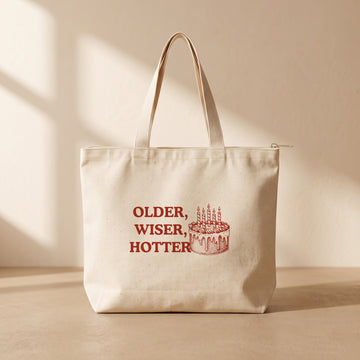Older, Wiser, Hotter - Fermuarlı Tote Bag